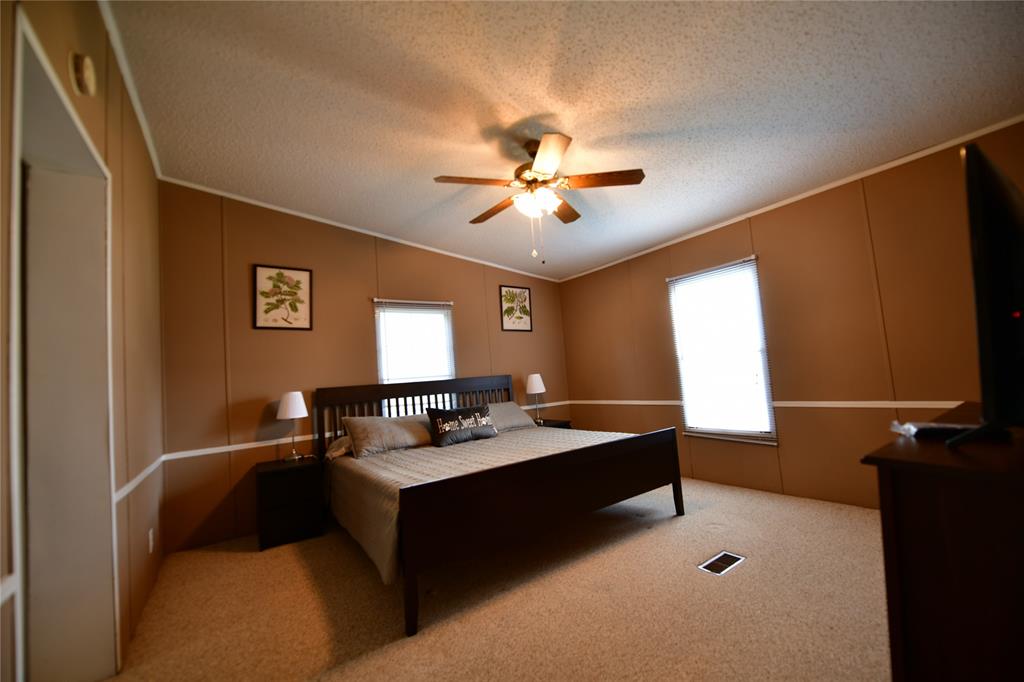 9951 John Flowers Road Wills Point, TX 75169 - Photo 14 of 30