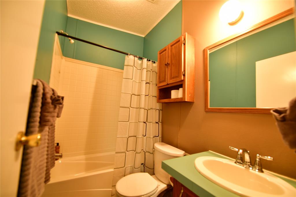 9951 John Flowers Road Wills Point, TX 75169 - Photo 8 of 30