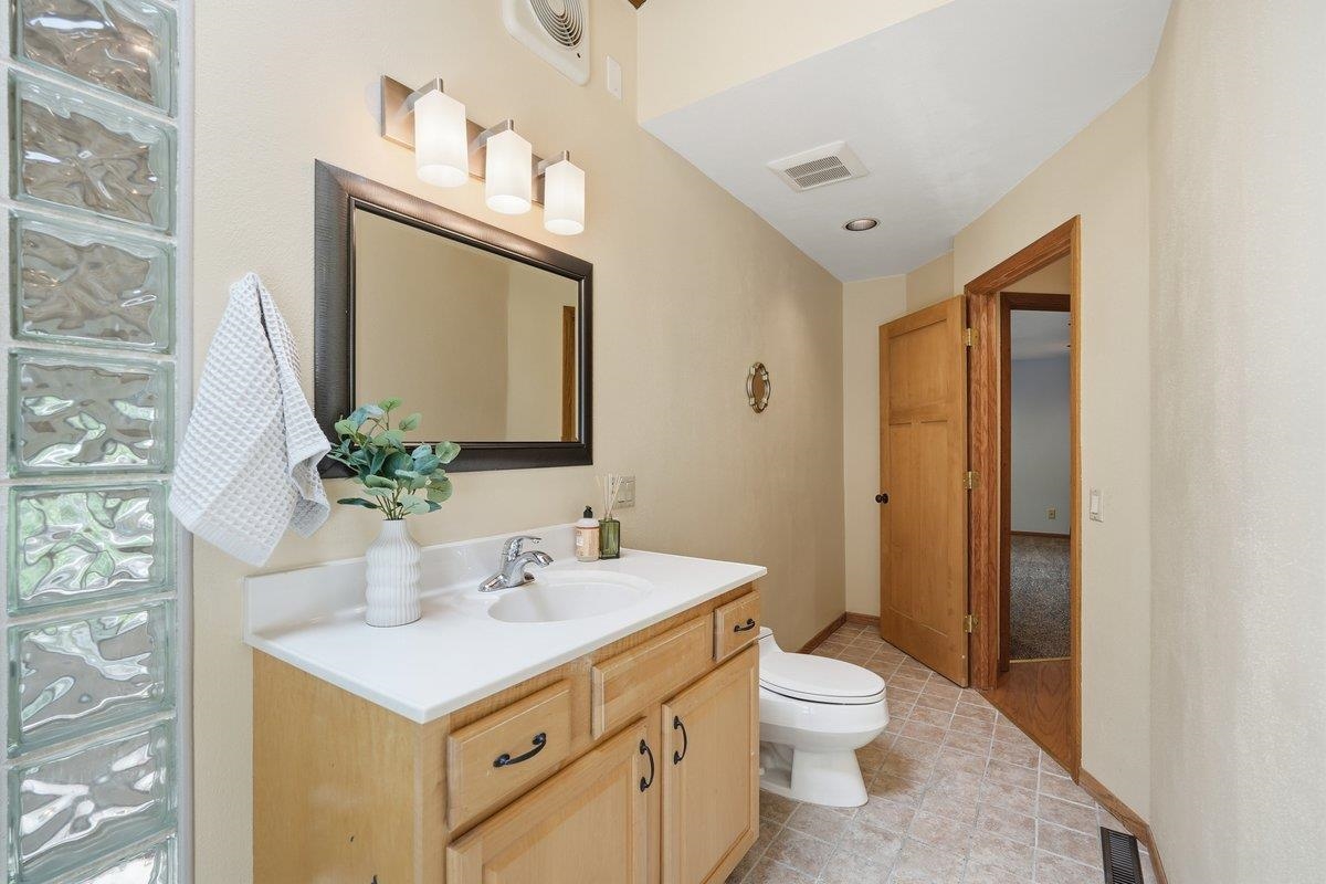 6805 Harvest Hill Road Madison, WI 53717 - Photo 38 of 66