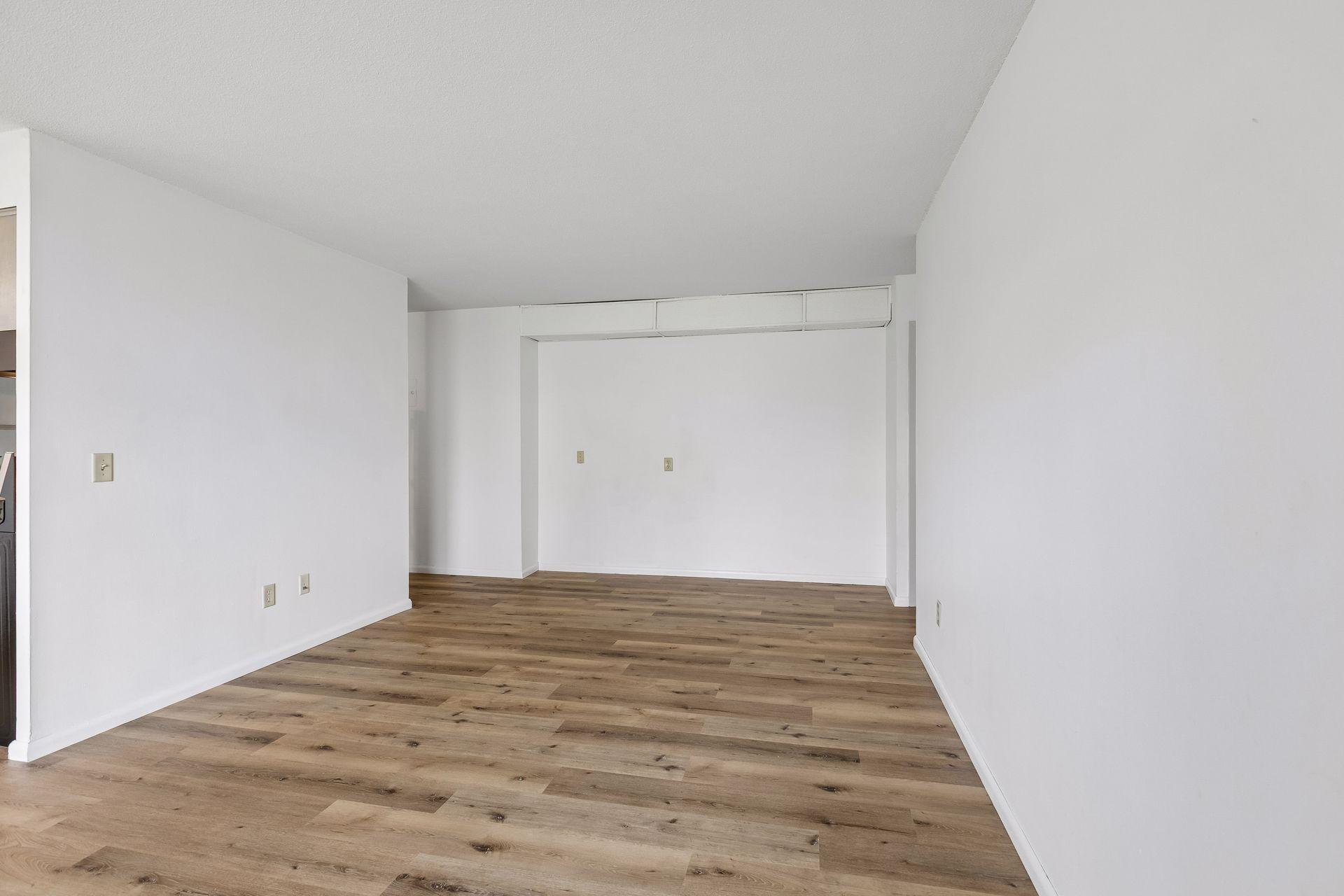 911 7th Street South, Unit 3 Hopkins, MN 55343 - Photo 6 of 28