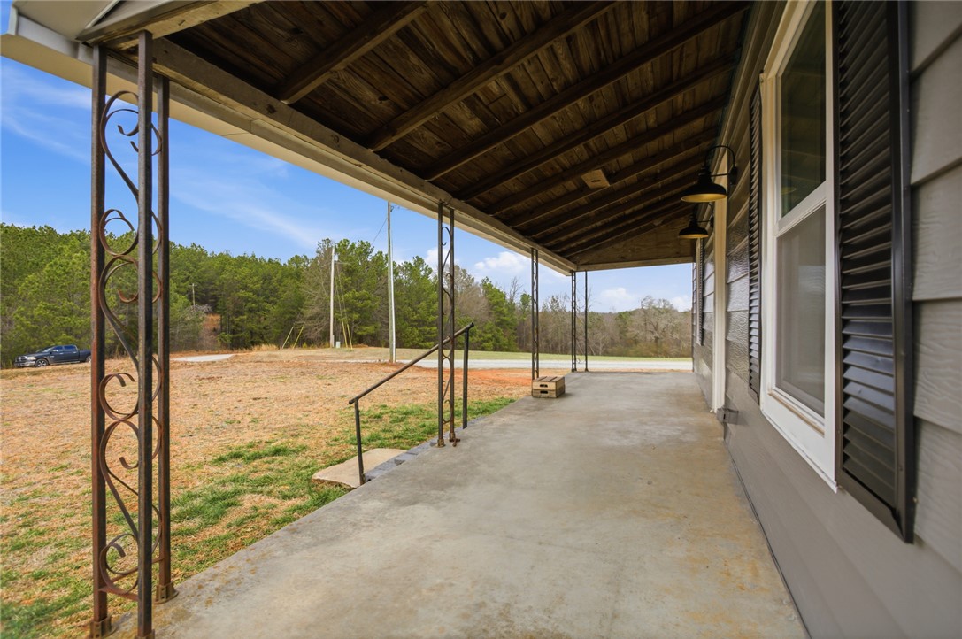 118 Grogan Road, Unit INCLUDES ADDITIONAL LOT Westminster, SC 29693 - Photo 7 of 47