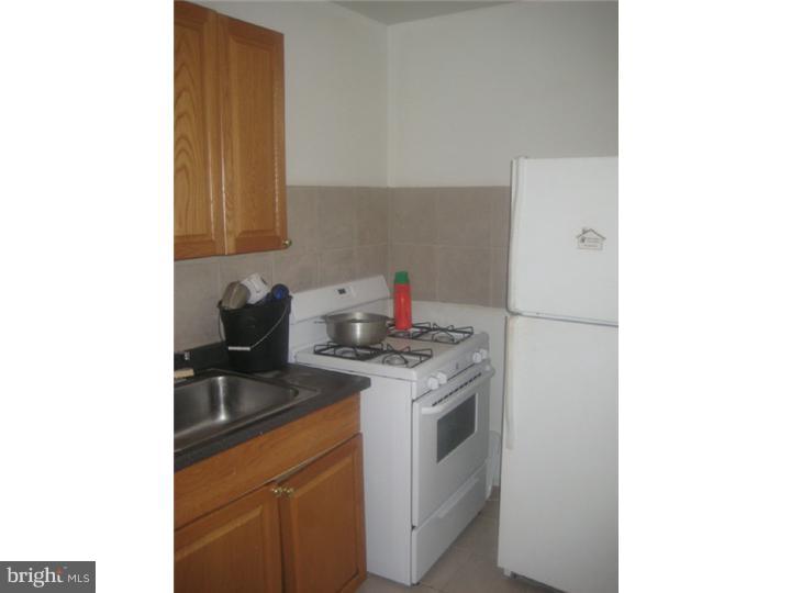 547 East Tabor Road Philadelphia, PA 19120 - Photo 14 of 18