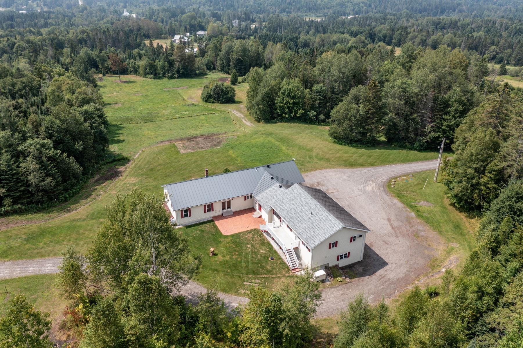 544 Cahoon Farm Road Walden, VT 05873 - Photo 10 of 56