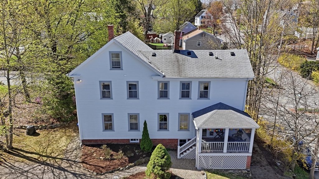 26 Walnut Street Maynard, MA 01754 - Photo 8 of 38