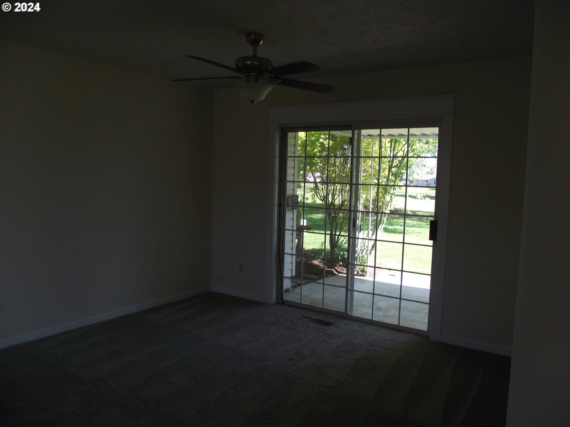 1172 Randolph Road Woodburn, OR 97071 - Photo 4 of 16 Gallery Image 4
