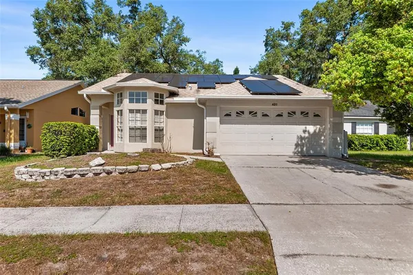 $2,425 | 4011 Levonshire Place, Valrico, FL 33596