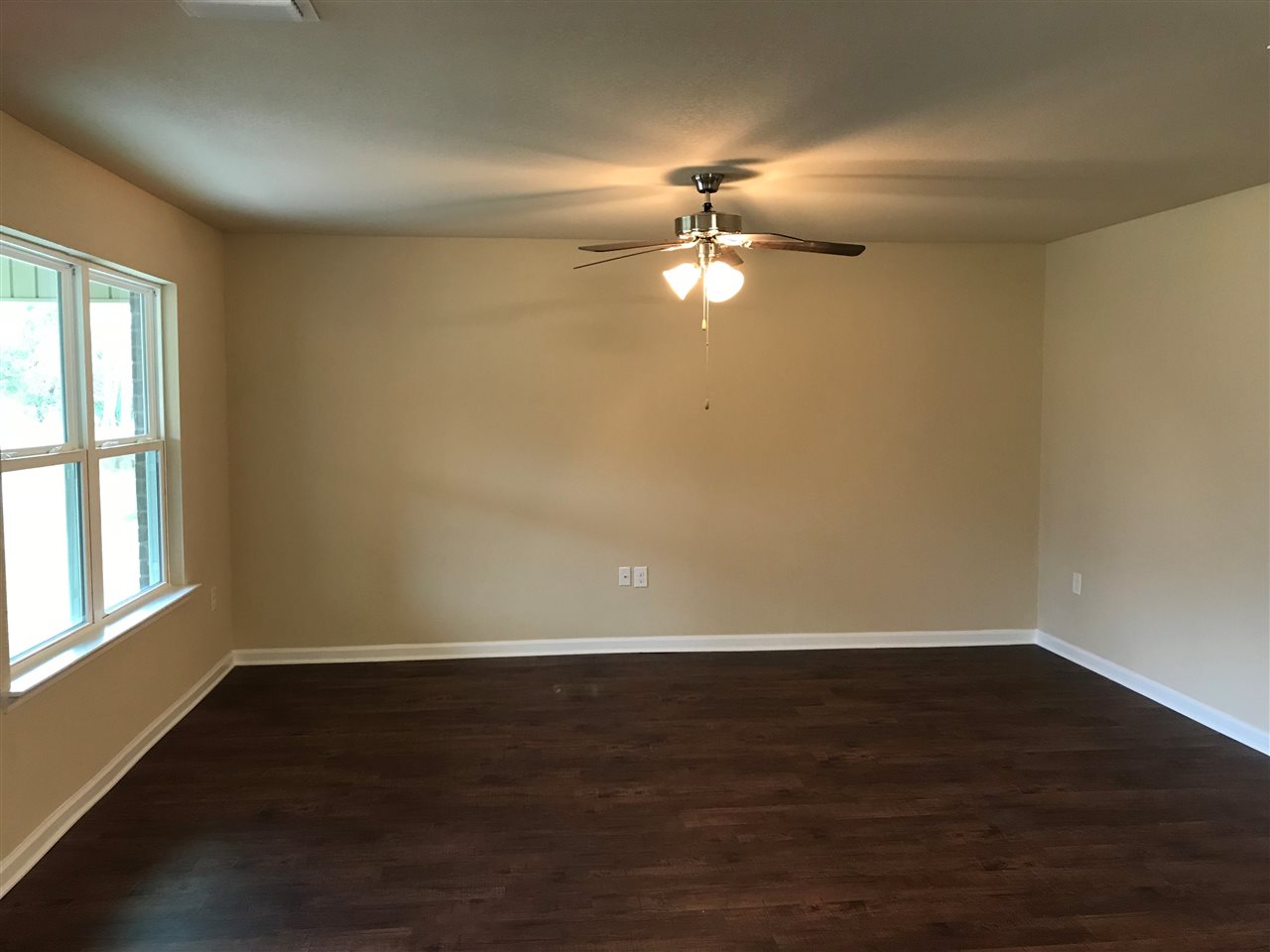 1623 Abbey Loop Foley, AL 36535 - Photo 3 of 14