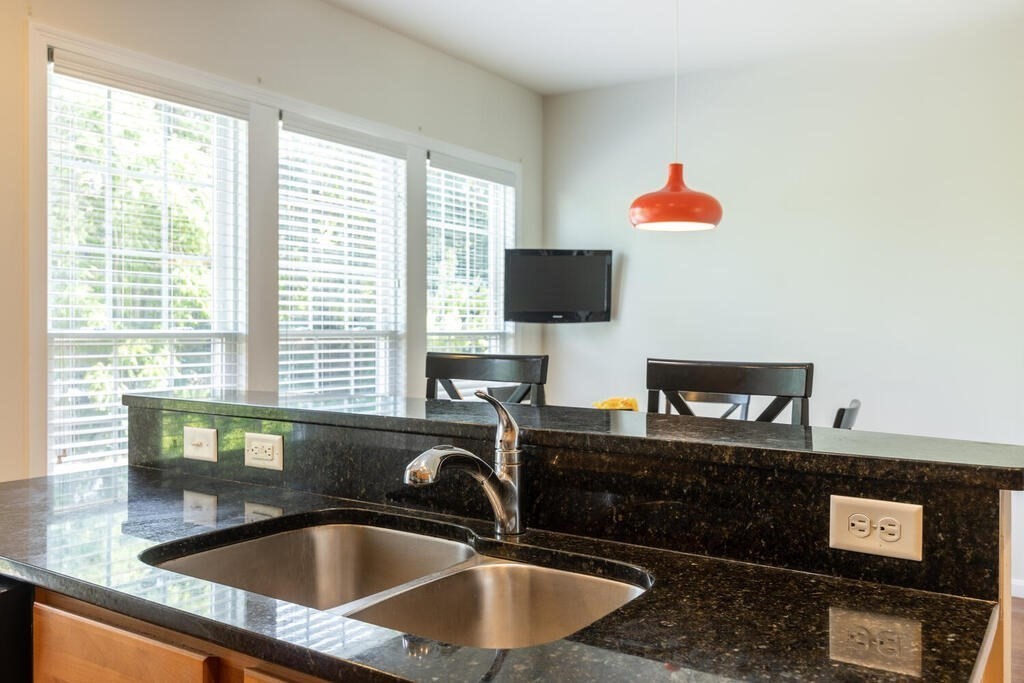 47 Jacob Way, Unit 47 Reading, MA 01867 - Photo 12 of 29