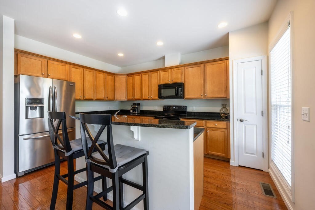 47 Jacob Way, Unit 47 Reading, MA 01867 - Photo 9 of 29