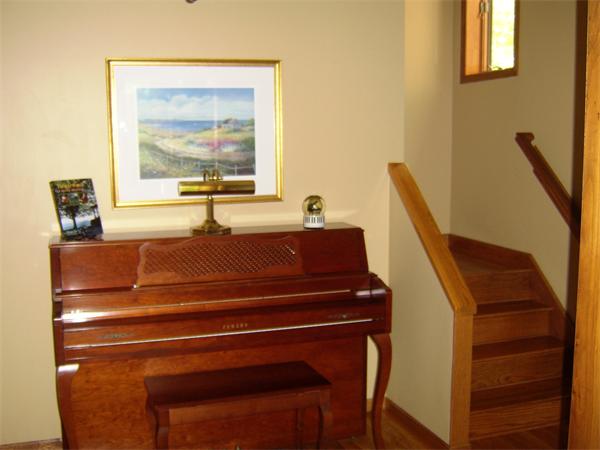 5 Waldingfield Road Georgetown, MA 01833 - Photo 3 of 26 Gallery Image 3