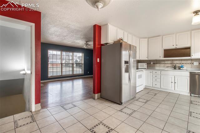 2102 Monterey Road Colorado Springs, CO 80910 - Photo 5 of 23