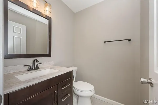 $416,900 | 461 Elm Crossing Court, Ballwin, MO 63021