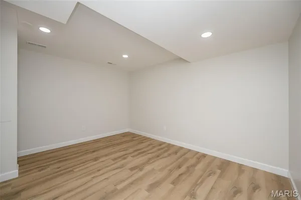 $416,900 | 461 Elm Crossing Court, Ballwin, MO 63021