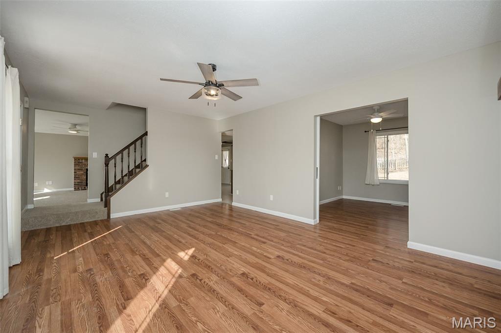 461 Elm Crossing Court Ballwin, MO 63021 - Photo 5 of 35