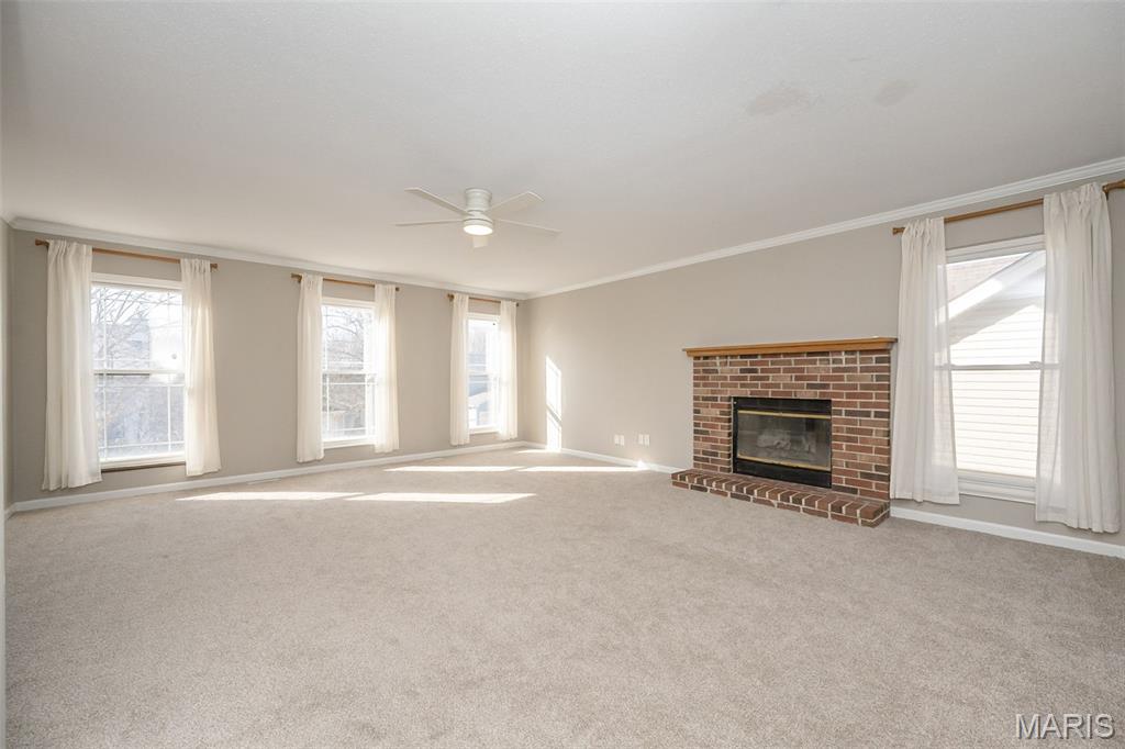 461 Elm Crossing Court Ballwin, MO 63021 - Photo 8 of 35