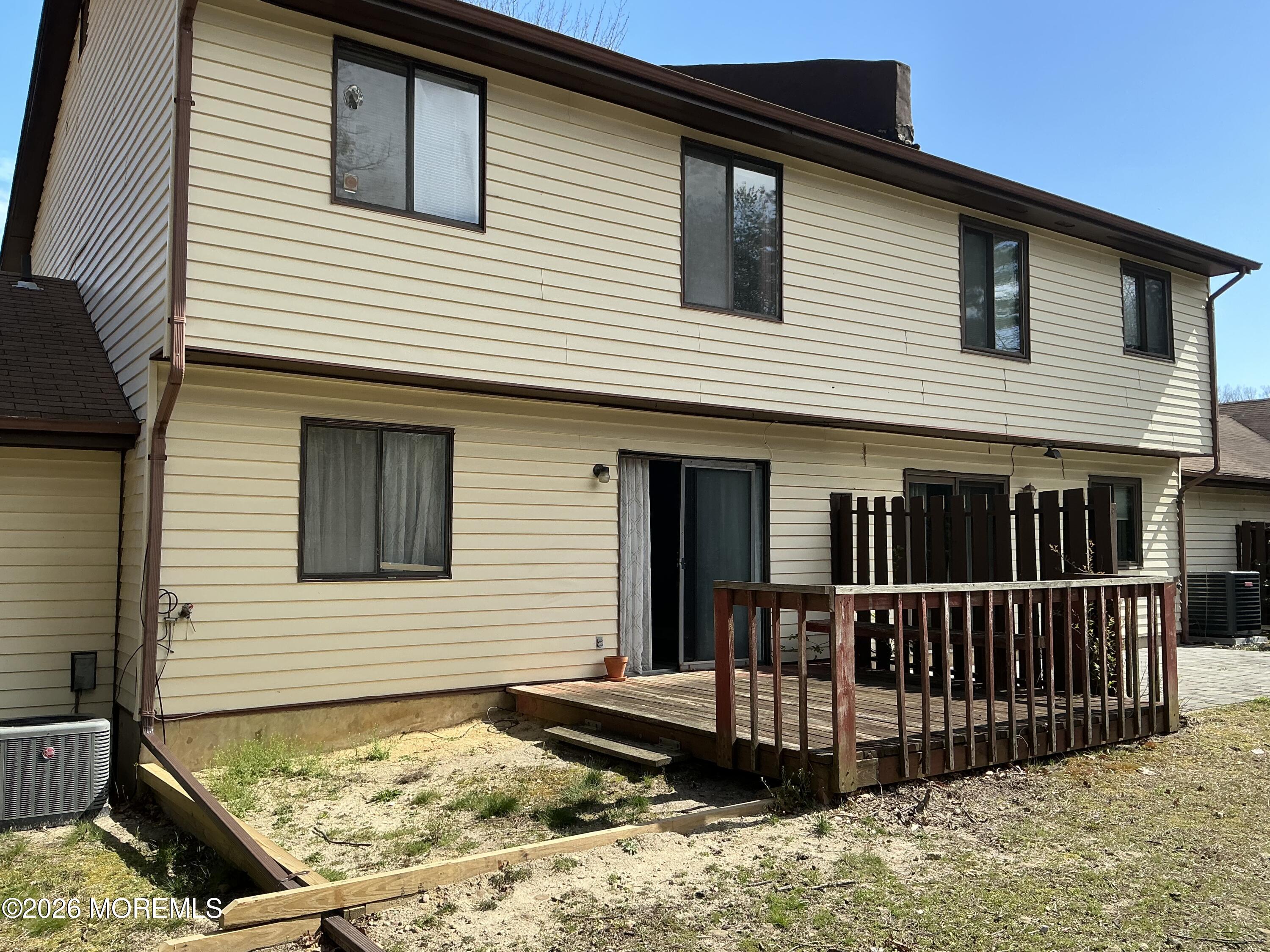 3 Peacock Place Howell, NJ 07731 - Photo 20 of 20 Rear view of home