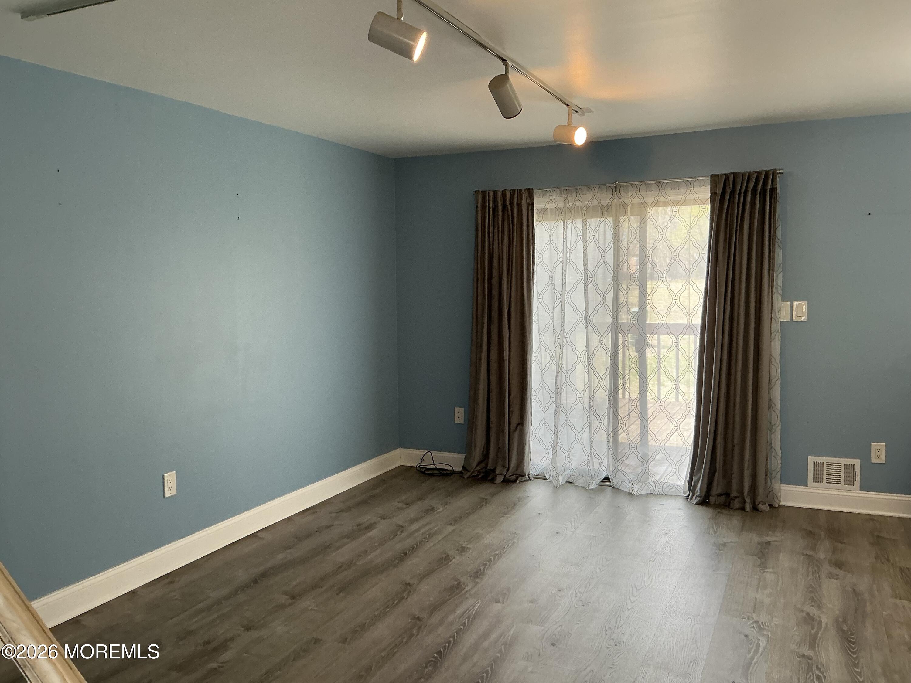 3 Peacock Place Howell, NJ 07731 - Photo 4 of 20 Sliding door in Living Room