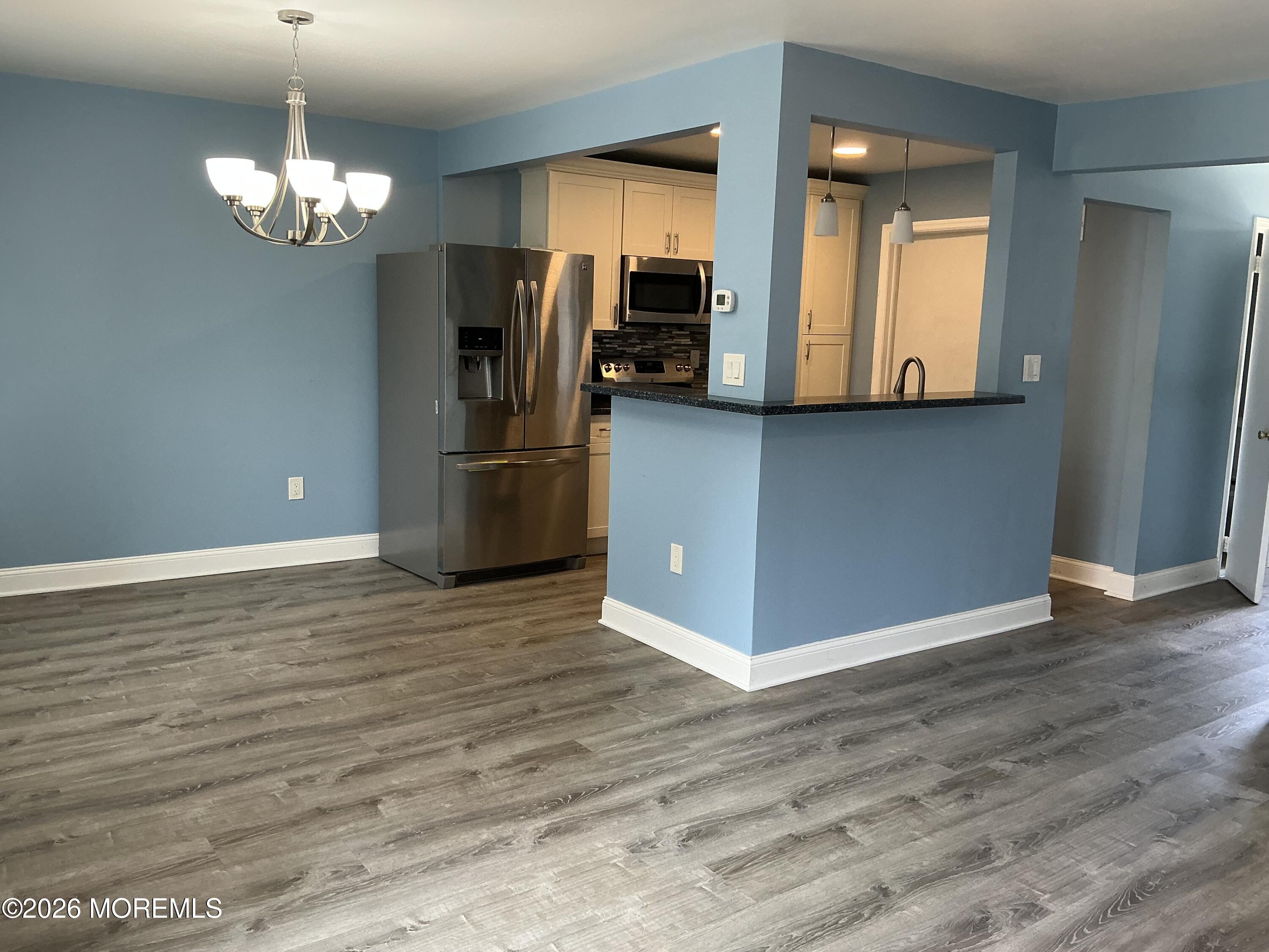 3 Peacock Place Howell, NJ 07731 - Photo 6 of 20 Breakfast Bar