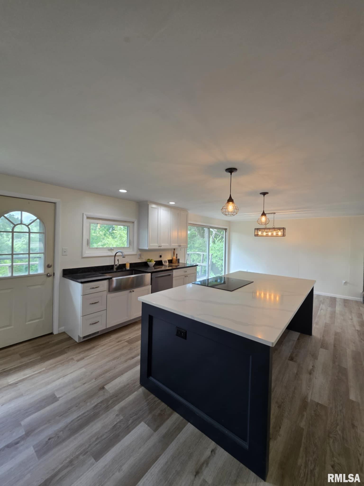 211 Country Lane Quincy, IL 62305 - Photo 14 of 38