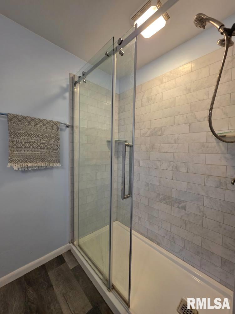 211 Country Lane Quincy, IL 62305 - Photo 18 of 38