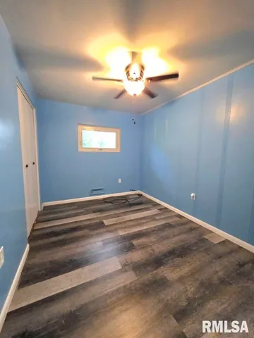 $345,000 | 211 Country Lane, Quincy, IL 62305