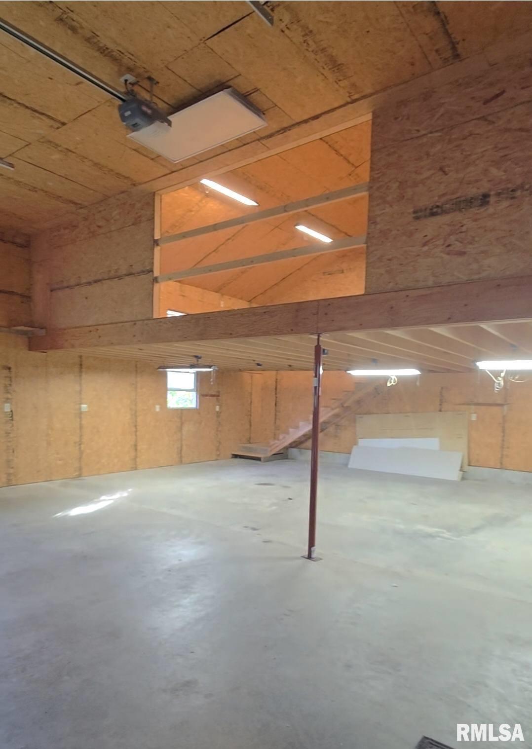 211 Country Lane Quincy, IL 62305 - Photo 37 of 38