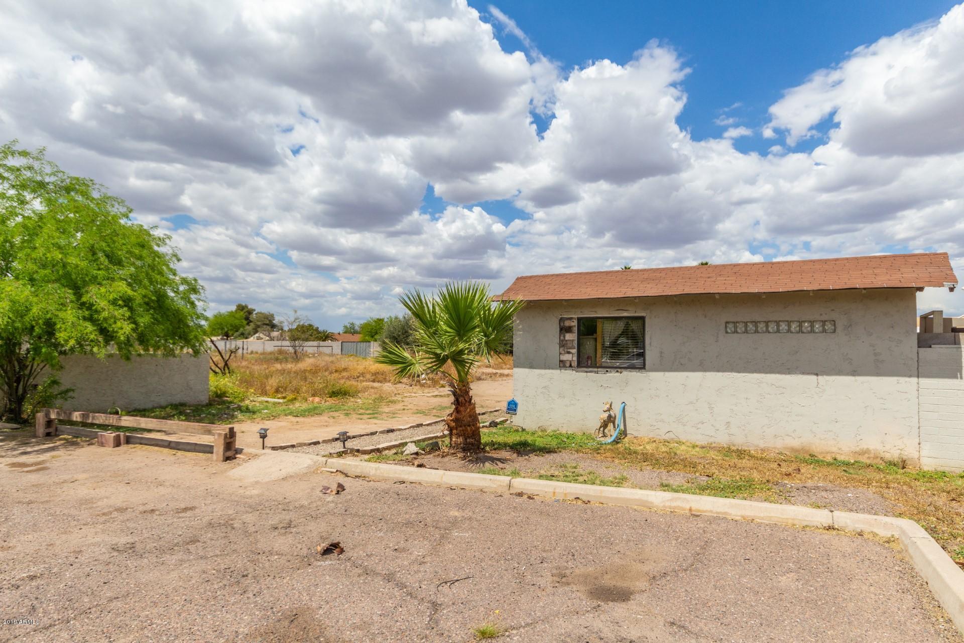 1924 West Greenway Road Phoenix, AZ 85023 - Photo 26 of 26 Greenway (18)