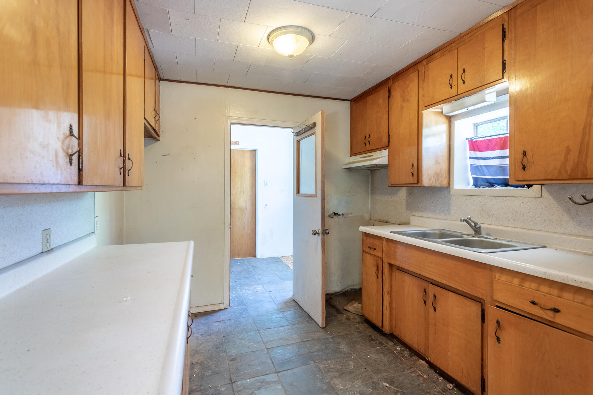 29427 Inwood Road Shingletown, CA 96088 - Photo 12 of 45 Kitchen