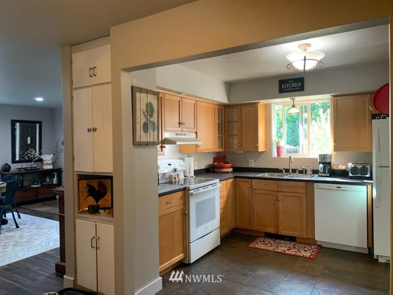 110 Hudon Road Sequim, WA 98382 - Photo 8 of 40 Gallery Image 8