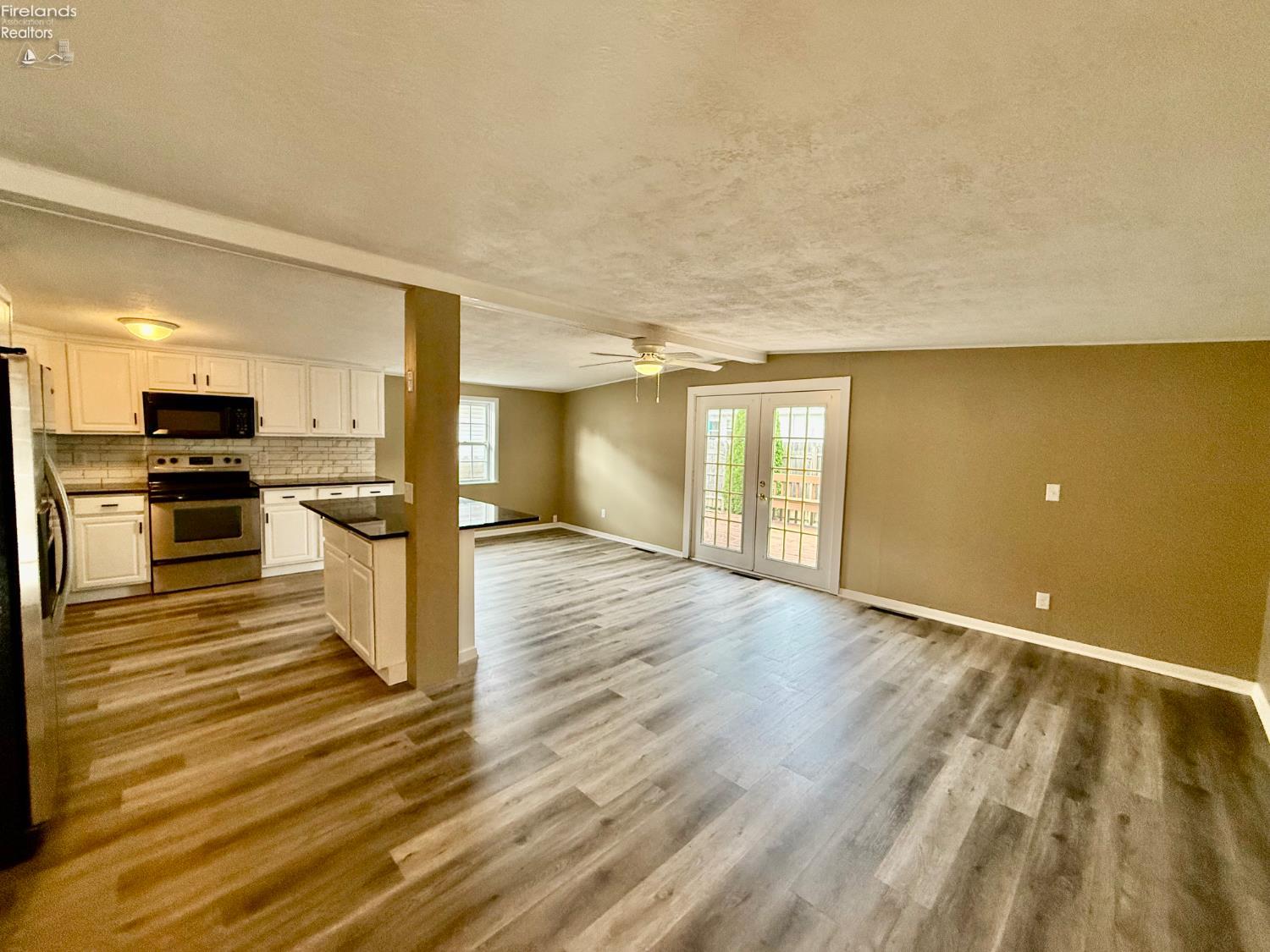 301 Gumwood Road Huron, OH 44839 - Photo 17 of 33 Gallery Image 17