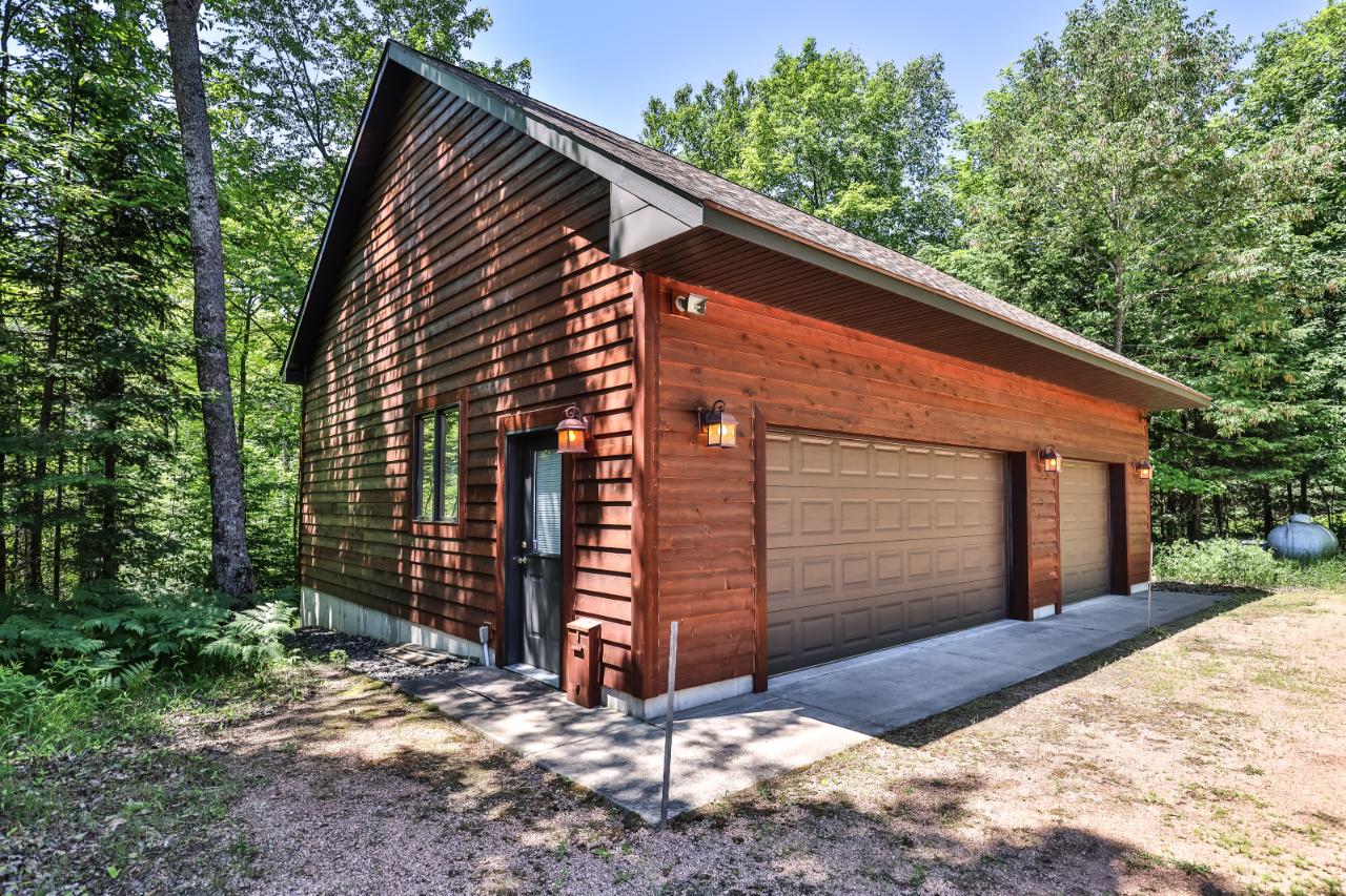 13943 West Bay Road Presque Isle, WI 54557 - Photo 26 of 47 Gallery Image 26