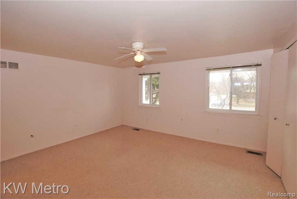 15948 West Eleven Mile Road Southfield, MI 48076 - Photo 9 of 21