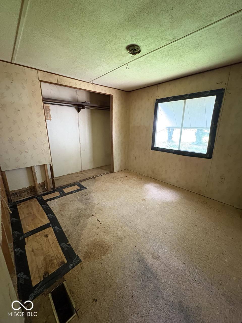 90 Small Fry Avenue Cloverdale, IN 46120 - Photo 11 of 13