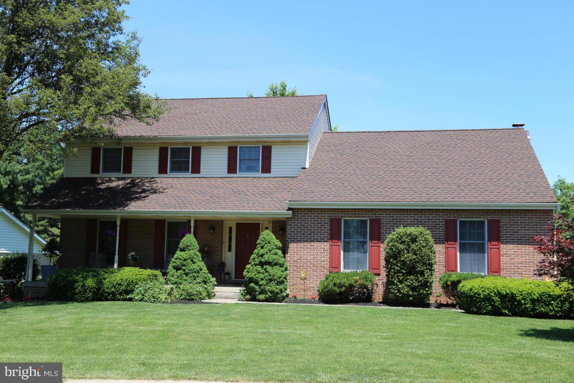 294 Browning Road Lancaster, PA 17602 - Photo 1 of 44 Gallery Image 1