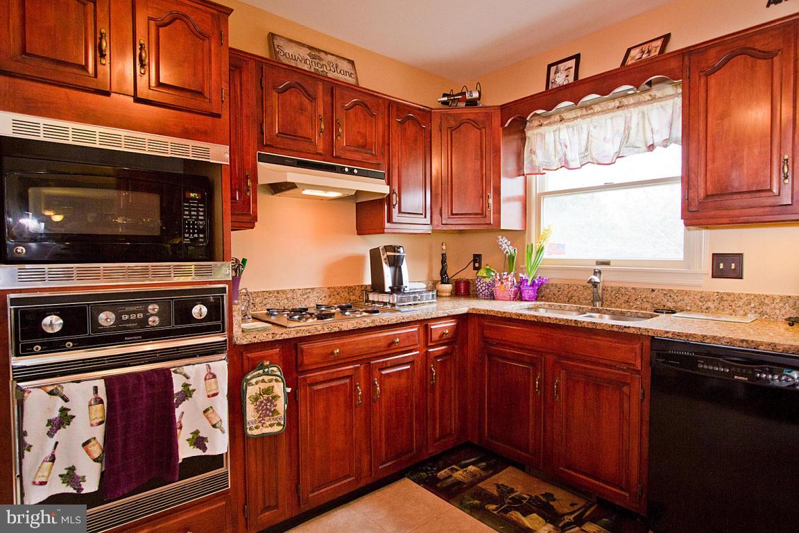 294 Browning Road Lancaster, PA 17602 - Photo 23 of 44 Gallery Image 23