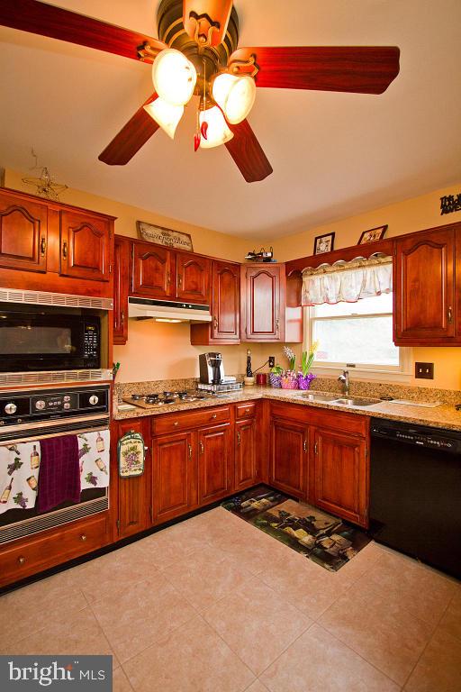 294 Browning Road Lancaster, PA 17602 - Photo 26 of 44 Gallery Image 26