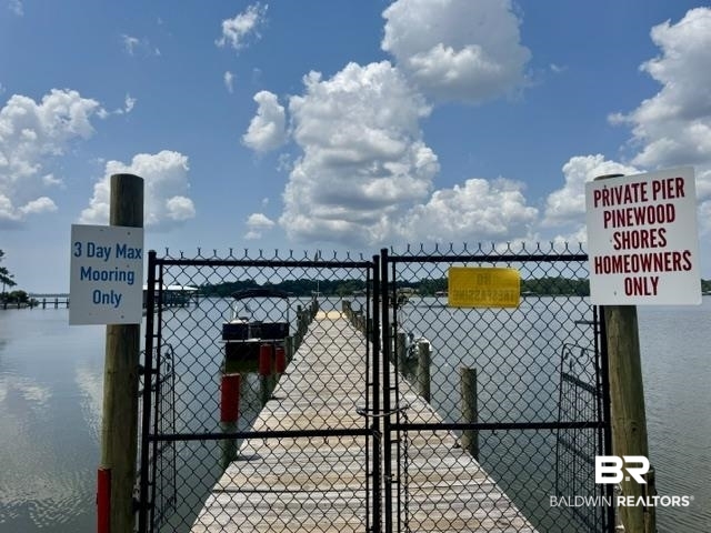 9481 Pinewood Avenue Elberta, AL 36530 - Photo 22 of 24 neighborhood pier