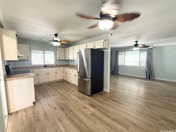$3,500 | 87-1698 Farrington Highway, Unit J1, Waianae, HI 96792