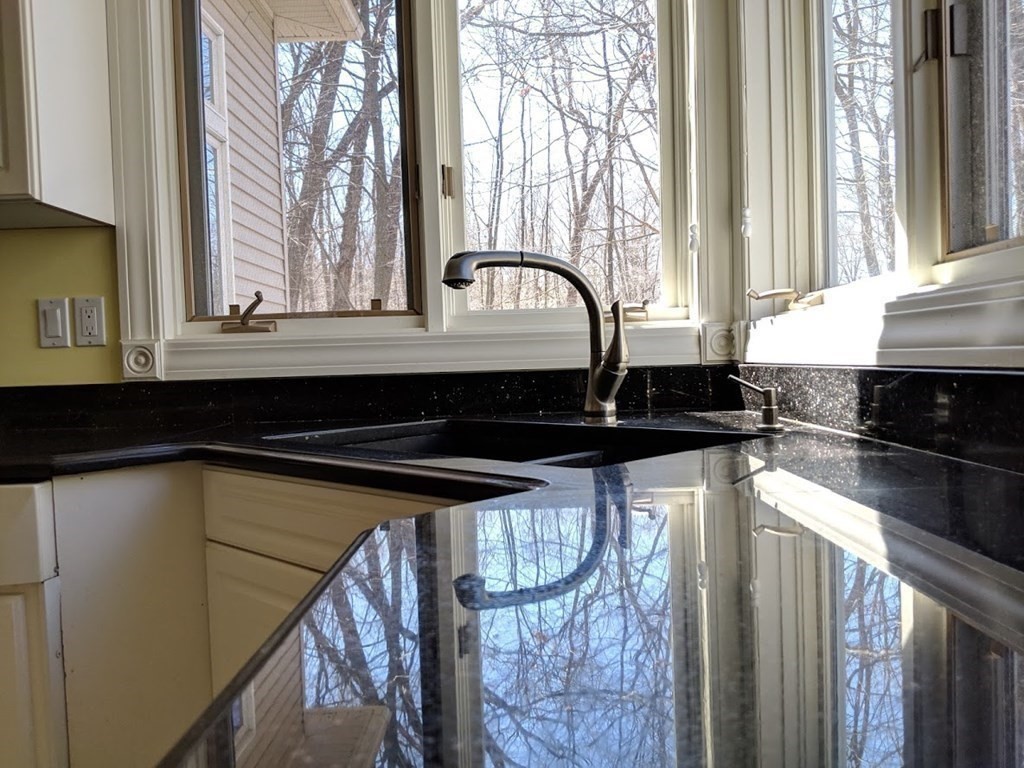 35 Hockanum Road Hadley, MA 01035 - Photo 6 of 21 Gallery Image 6