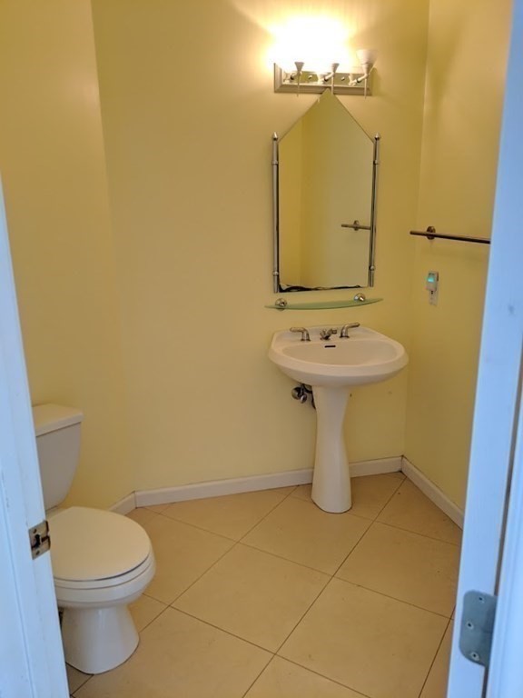 35 Hockanum Road Hadley, MA 01035 - Photo 9 of 21 Gallery Image 9