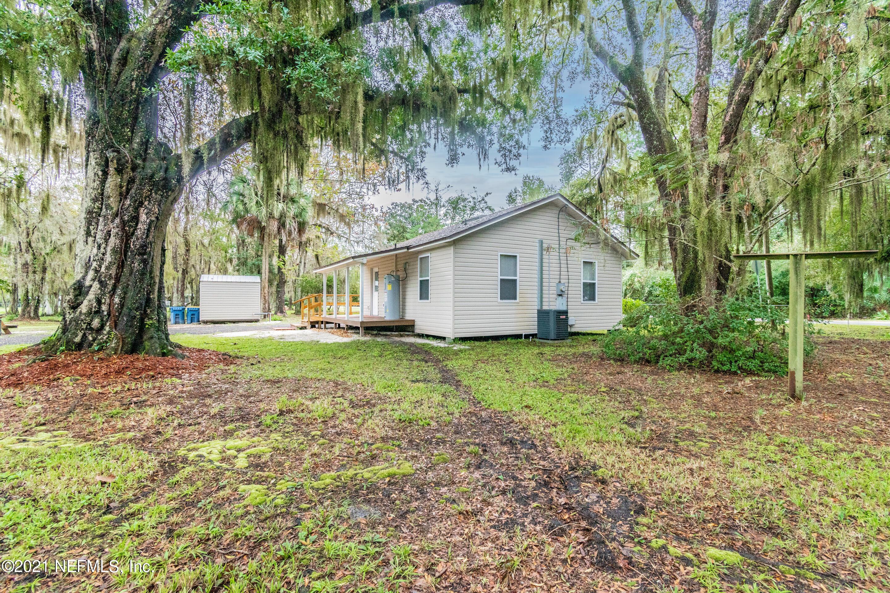 3049 Starratt Road Jacksonville, FL 32226 - Photo 30 of 46 LEFT SIDE