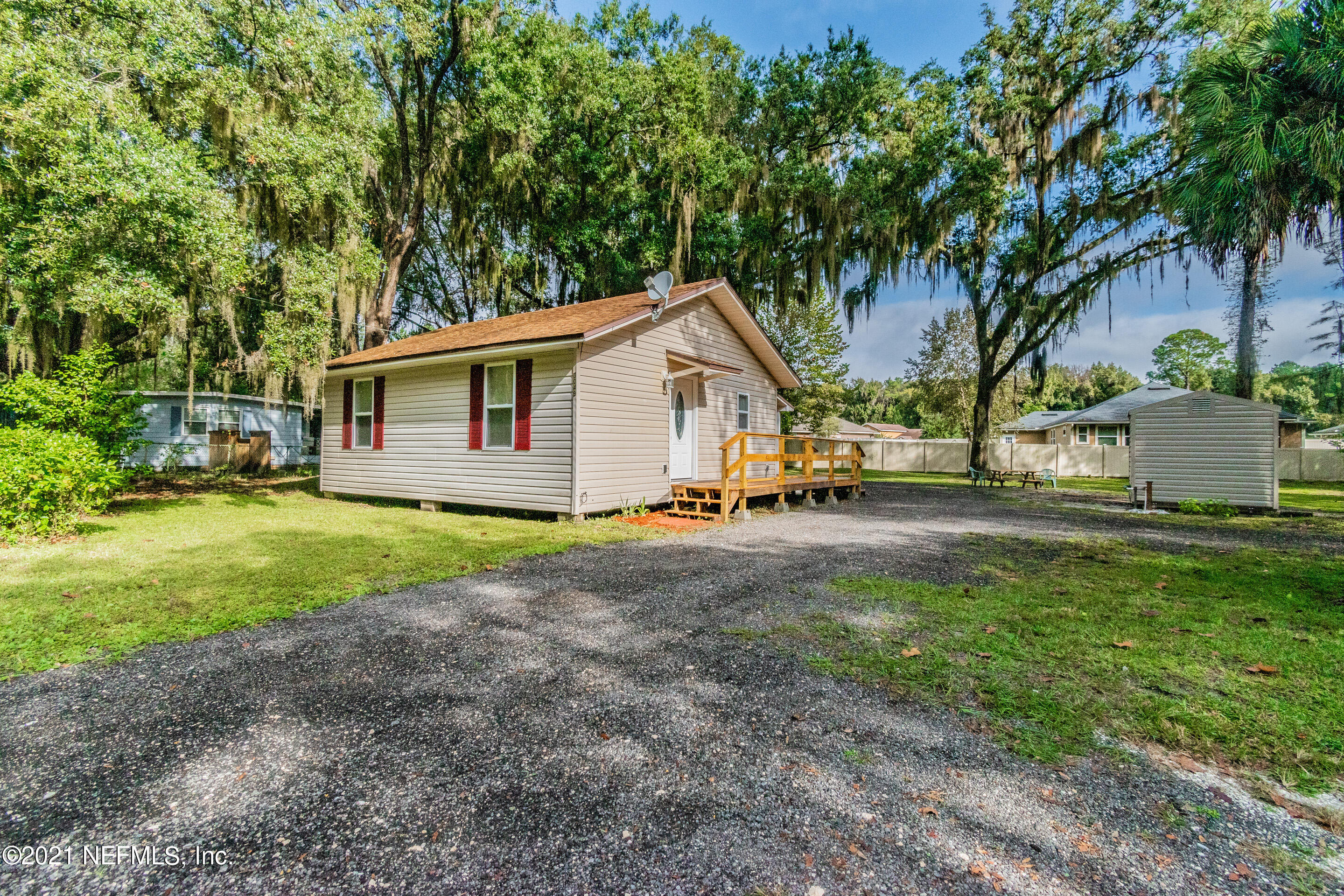 3049 Starratt Road Jacksonville, FL 32226 - Photo 3 of 46 STREET VIEW