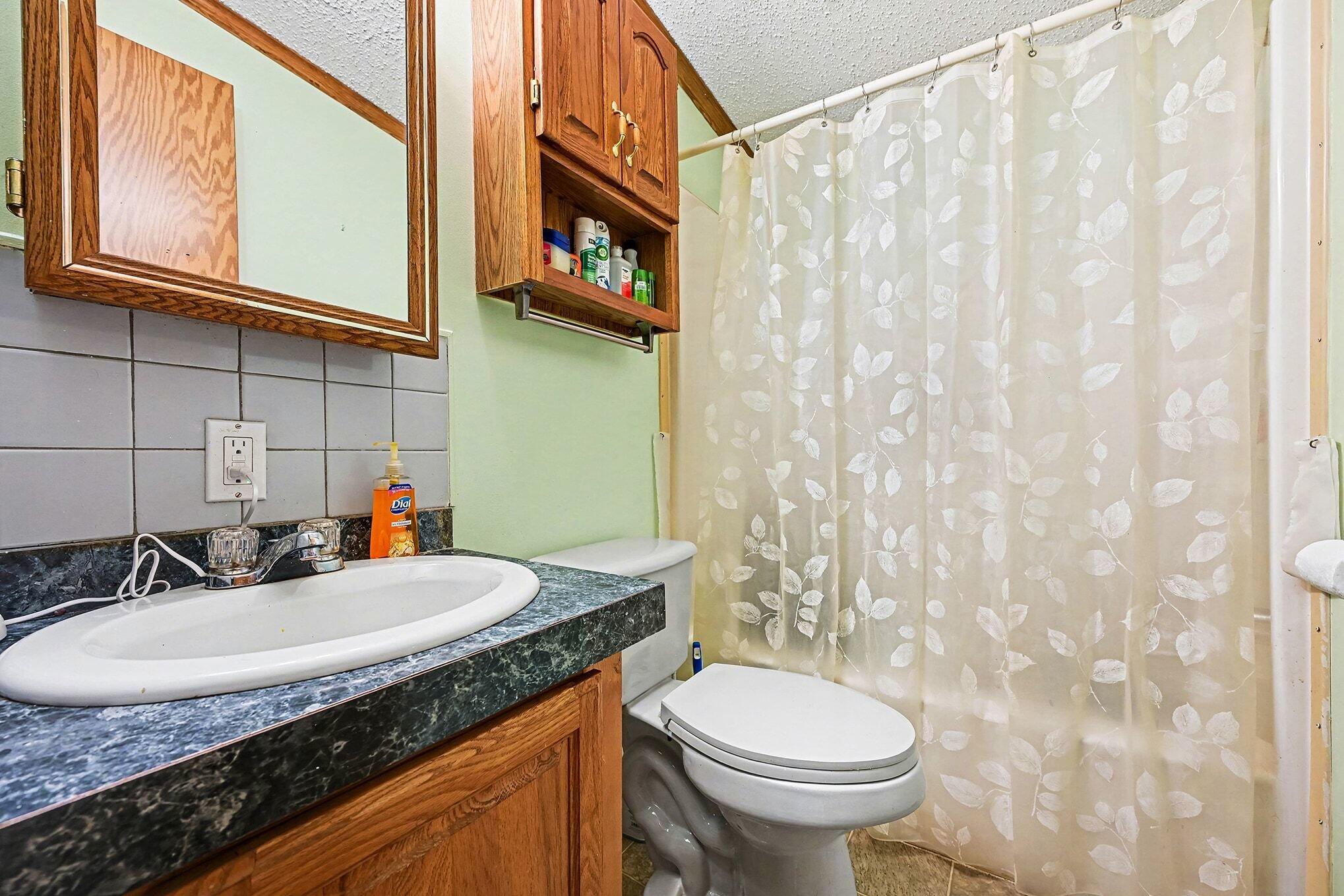 12251 Flowerfield Road Marcellus, MI 49067 - Photo 14 of 25 008_file_6518