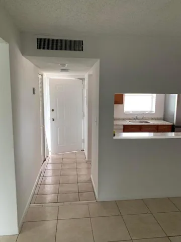 $179,000 | 2050 North Congress Avenue, Unit 301, West Palm Beach, FL 33401