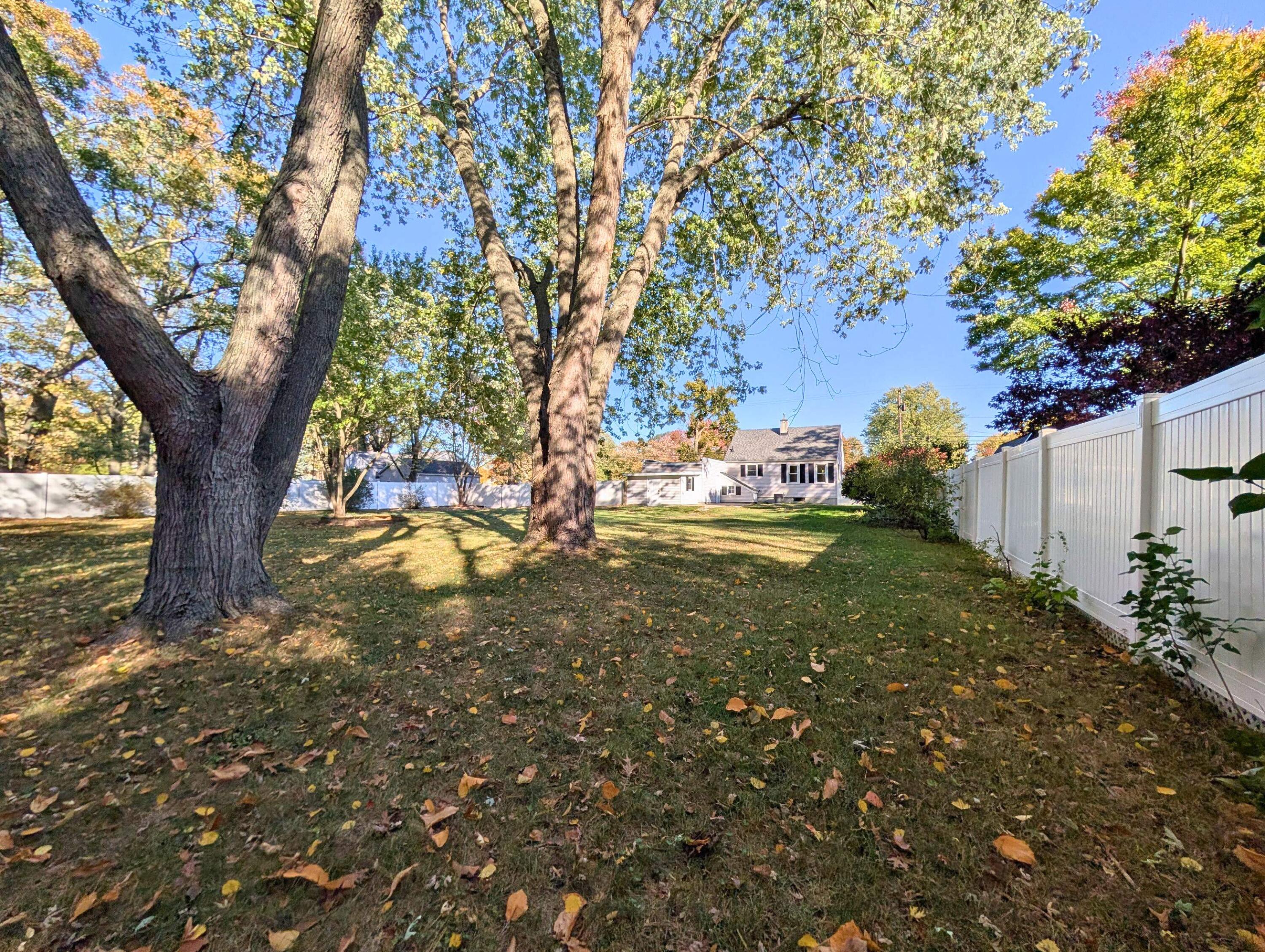 4697 Quarterline Road Muskegon, MI 49444 - Photo 9 of 9 3-Oct 21, 2025 13-14-29-Dysn