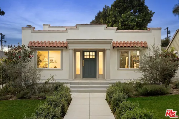 $2,499,000 | 1337 North Orange Grove Avenue, West Hollywood, CA 90046