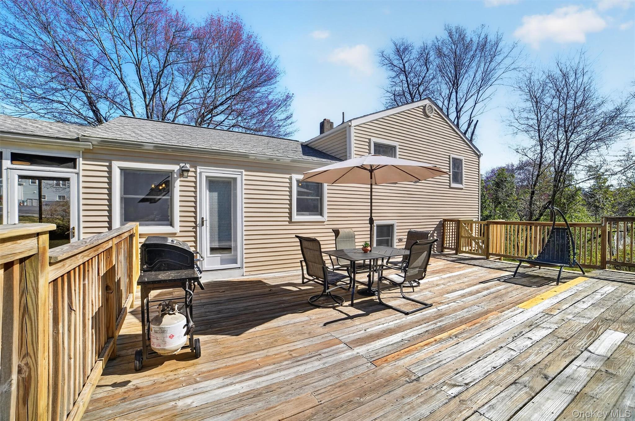 9 Ridge Road Cortlandt Manor, NY 10567 - Photo 42 of 47 Celebrate with relations and friends!!