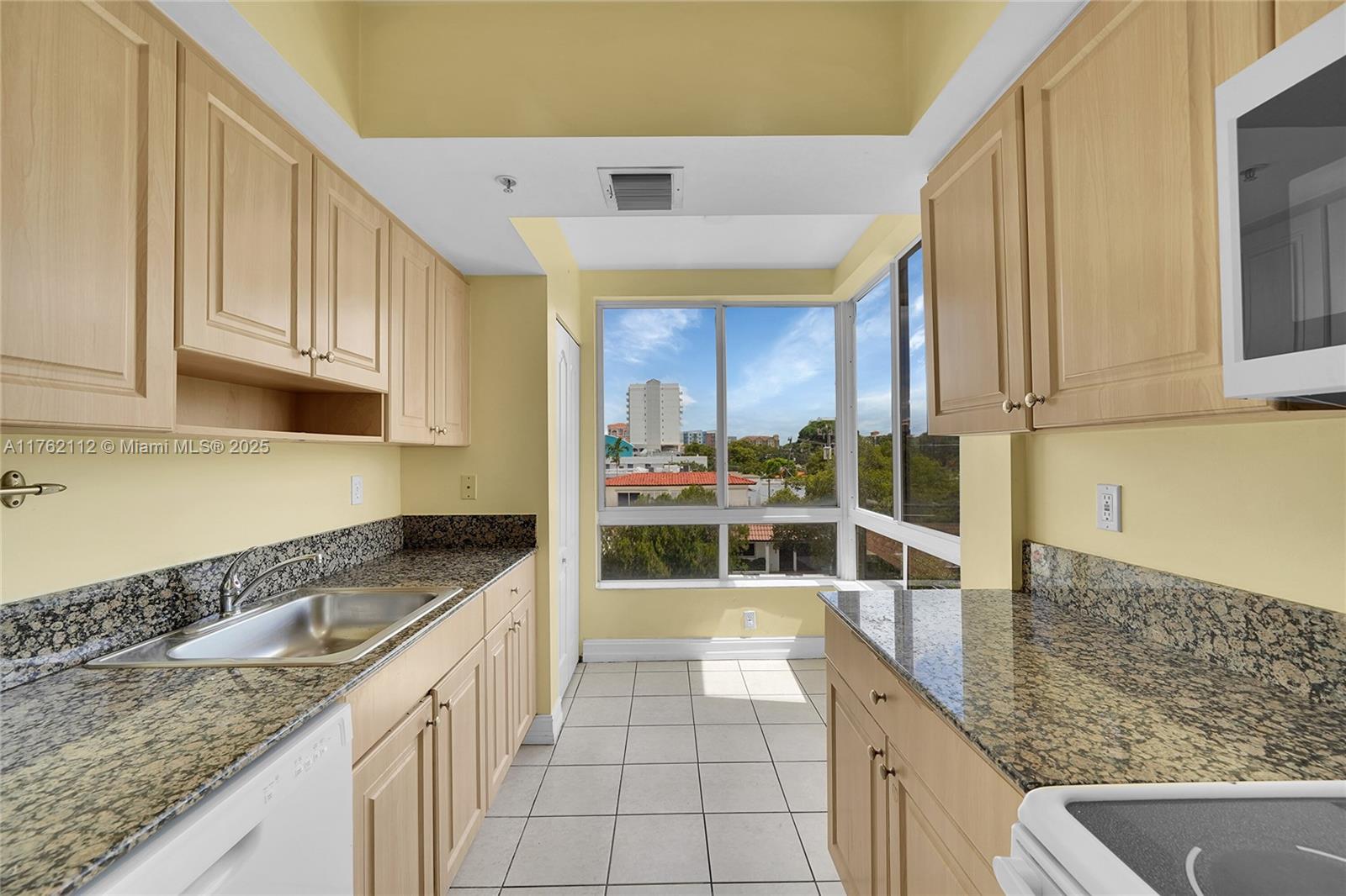 2501 Douglas Road, Unit 301 Miami, FL 33133 - Photo 8 of 22 Gallery Image 8