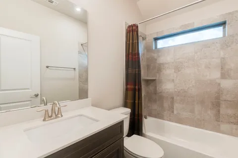$669,000 | 201 South Pk Vista, Georgetown, TX 78628