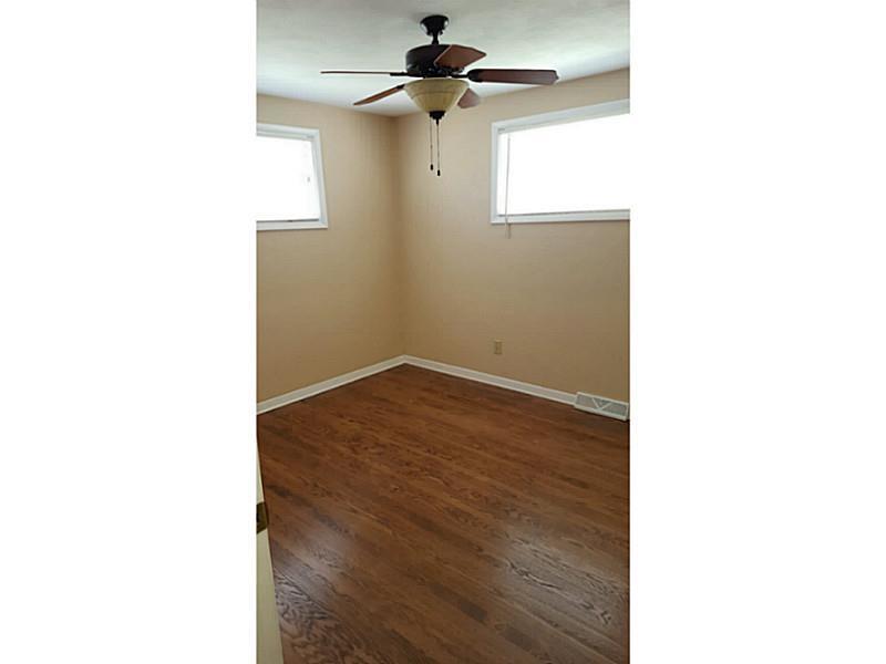 4261 Reno Road Springfield, OH 45503 - Photo 4 of 12